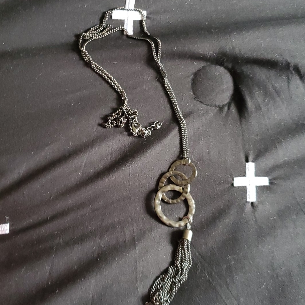 Long necklace.